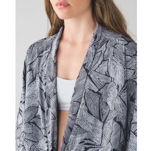 Lululemon Wanderlust Swift Ultra Light Yoga Haven Kimono Dottie Tribe Size 6